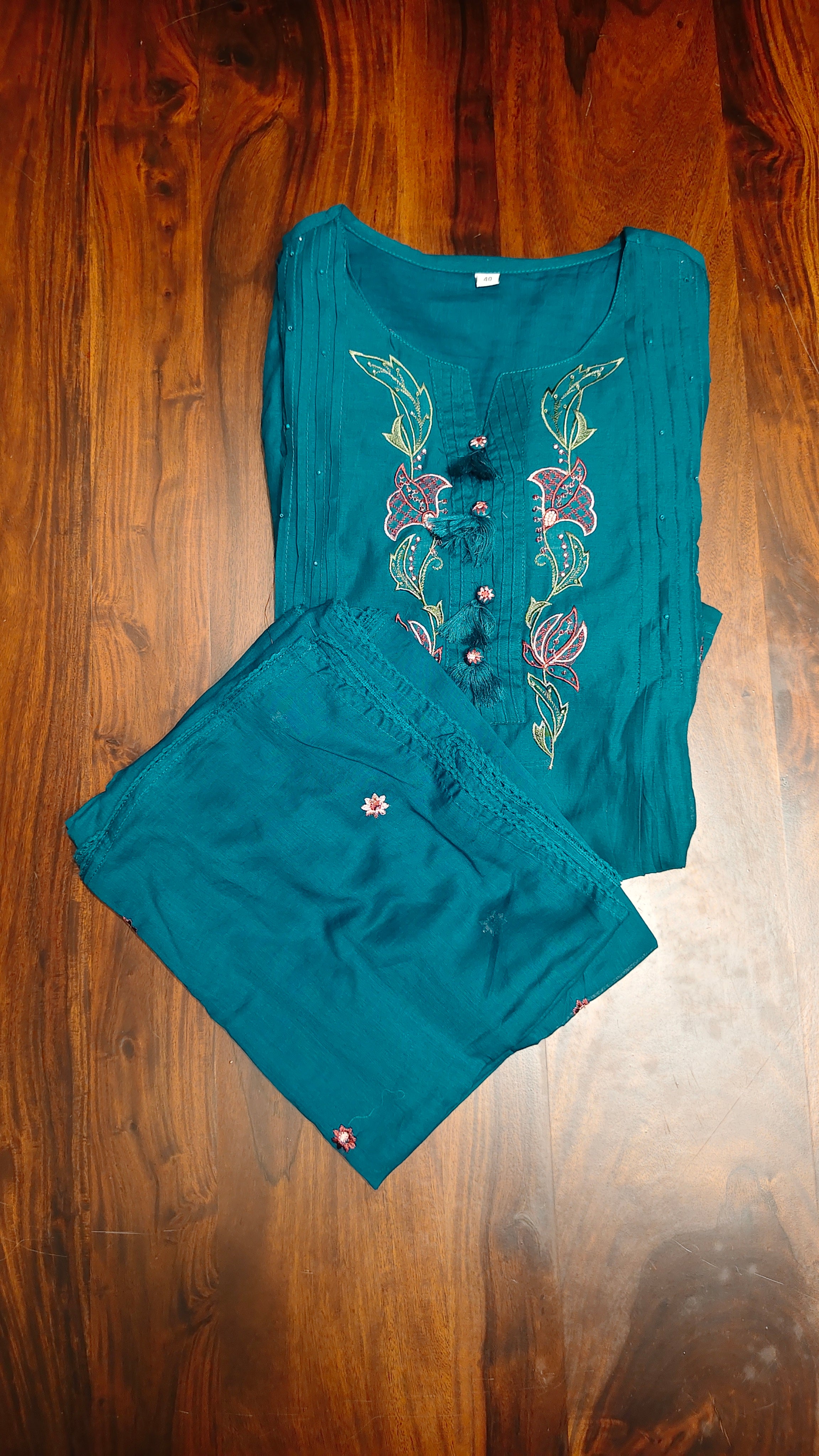 Readymade churidar set