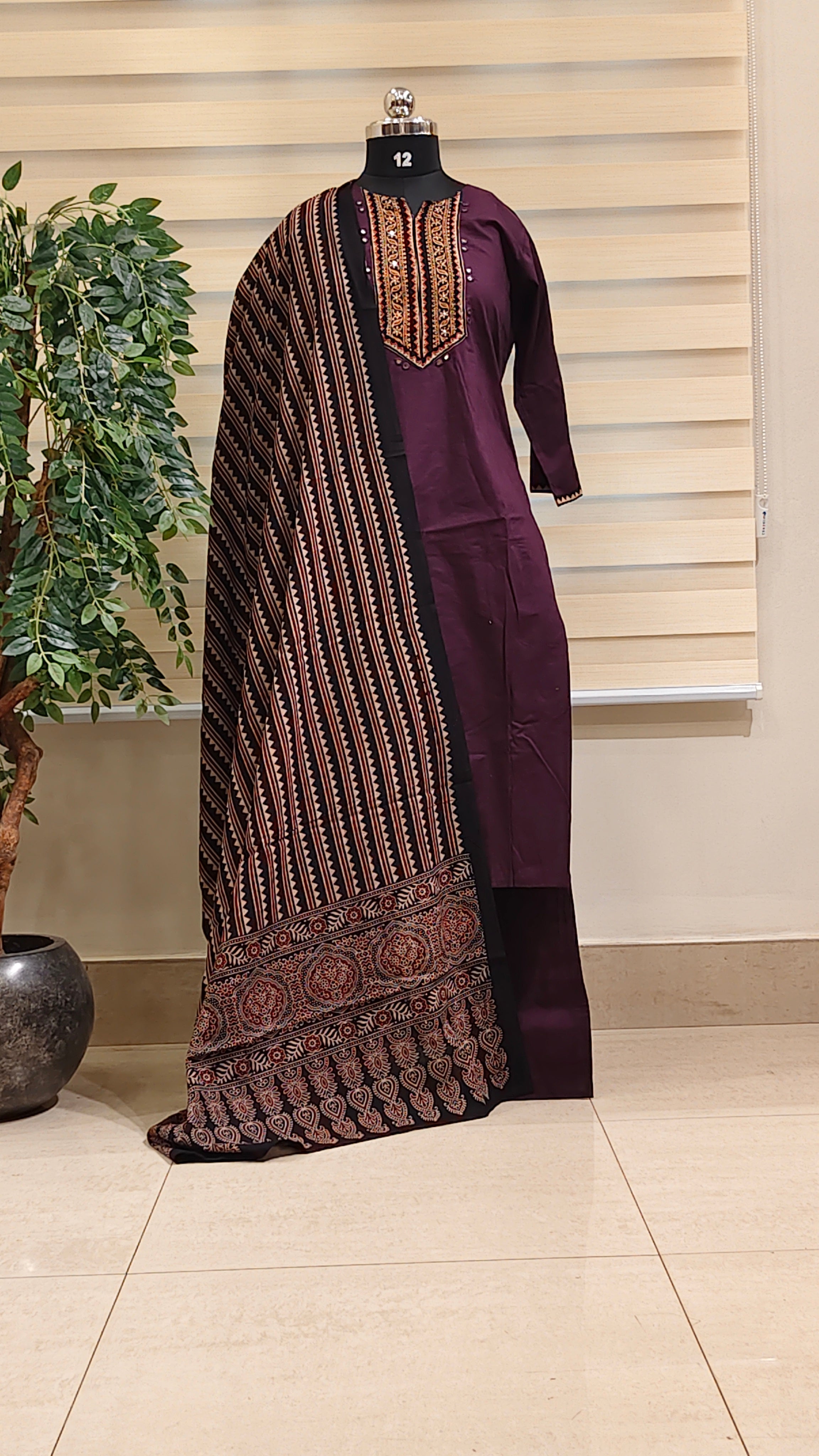 Readymade churidar set