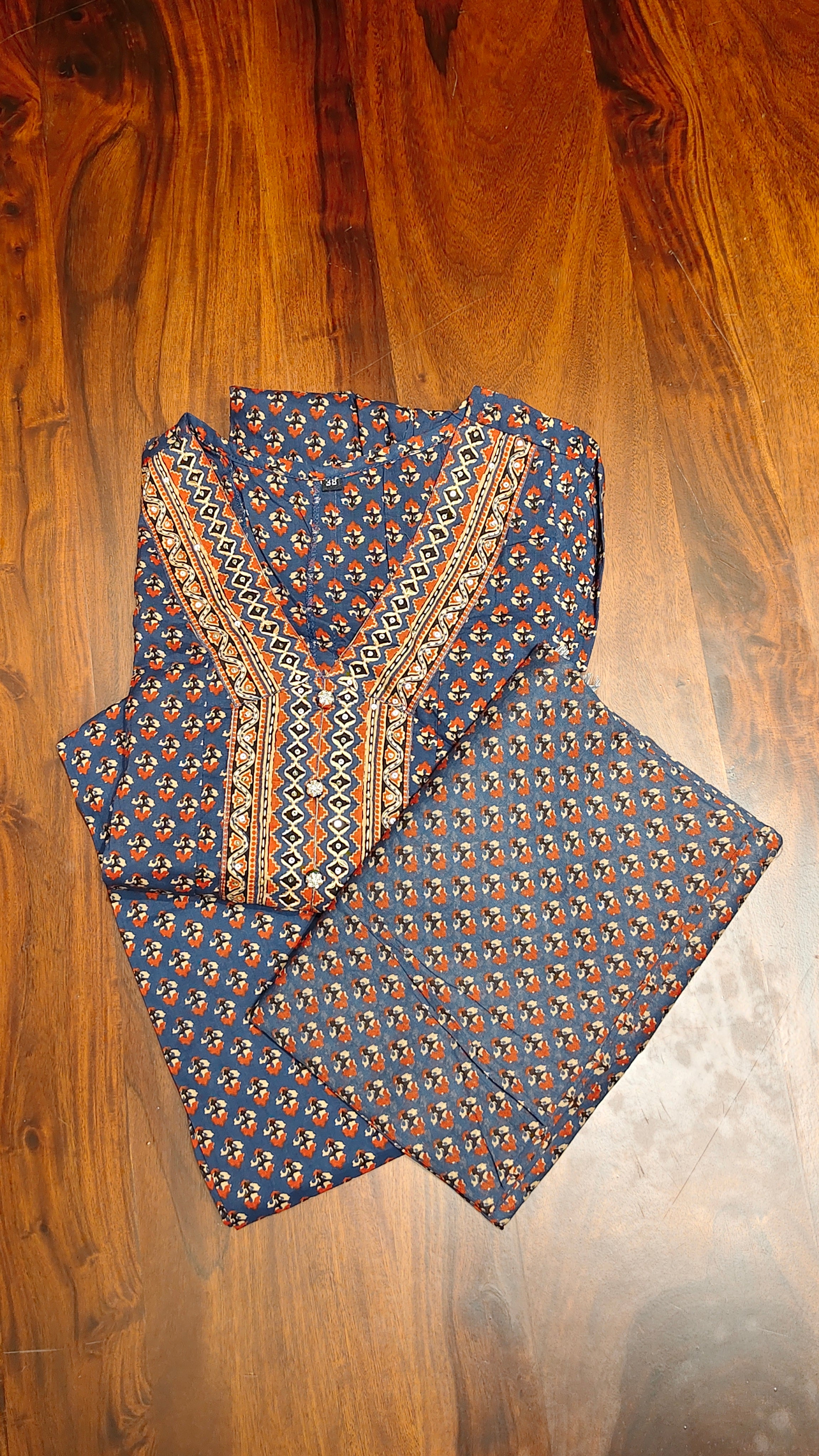 Readymade churidar set