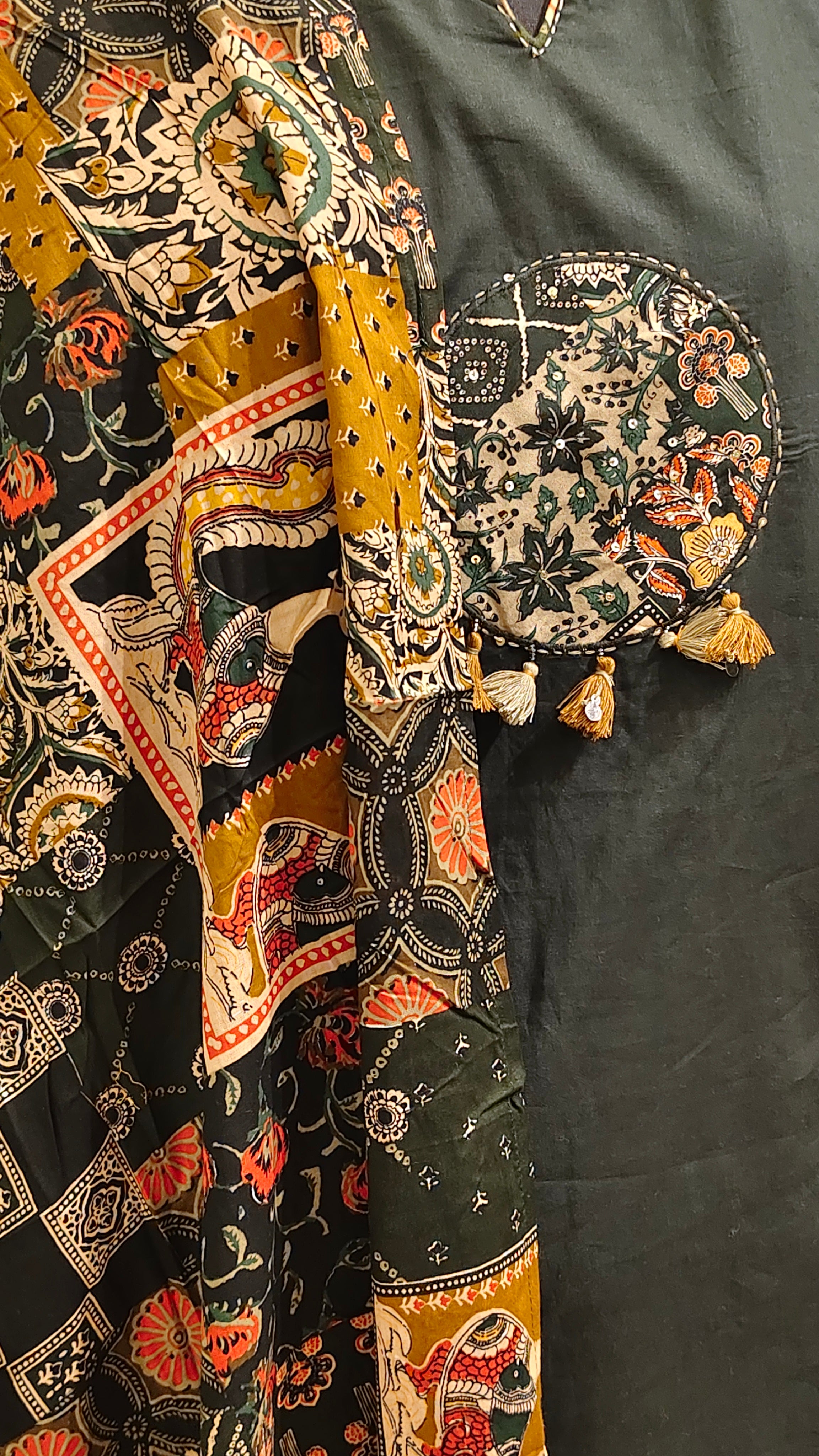 Readymade churidar set