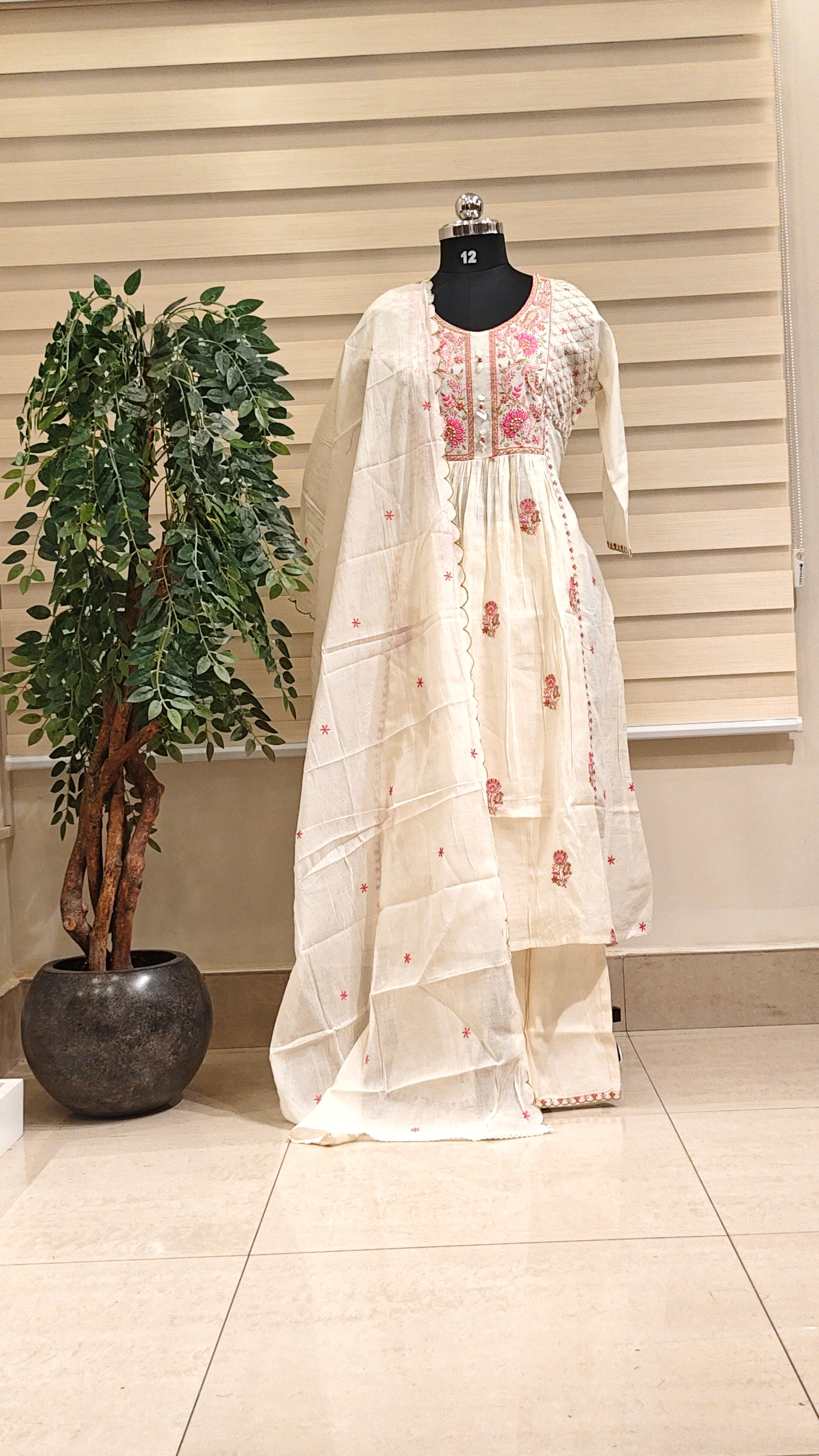 Readymade churidar set