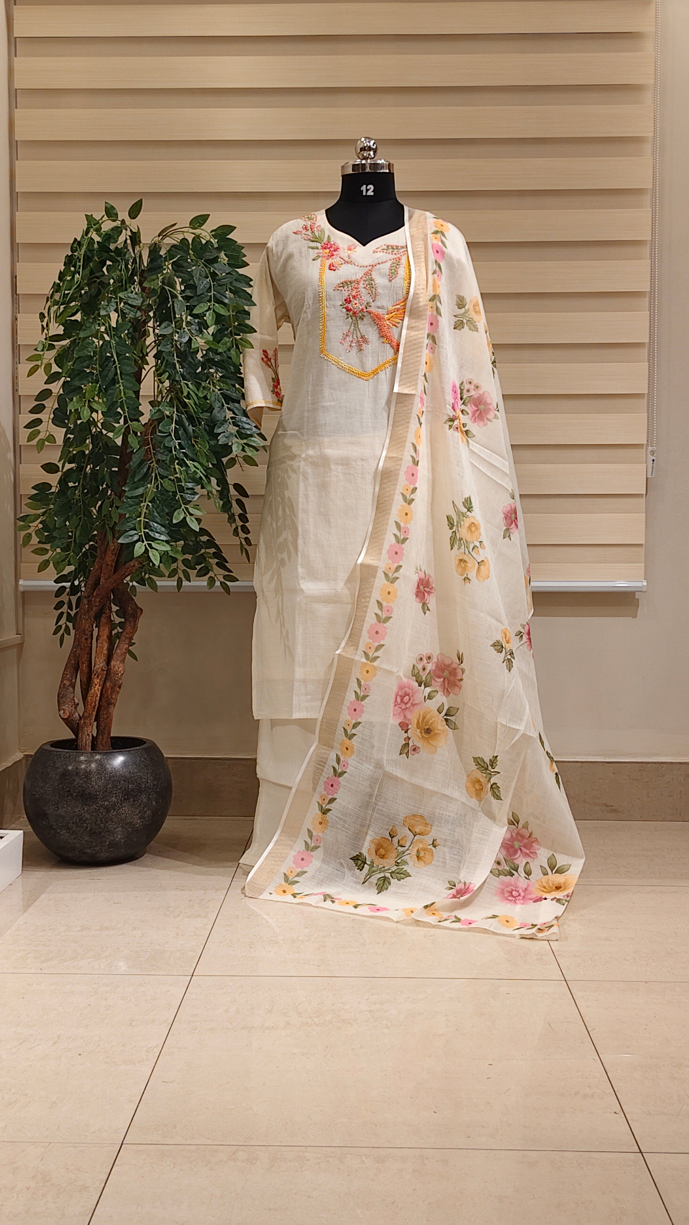Readymade churidar set