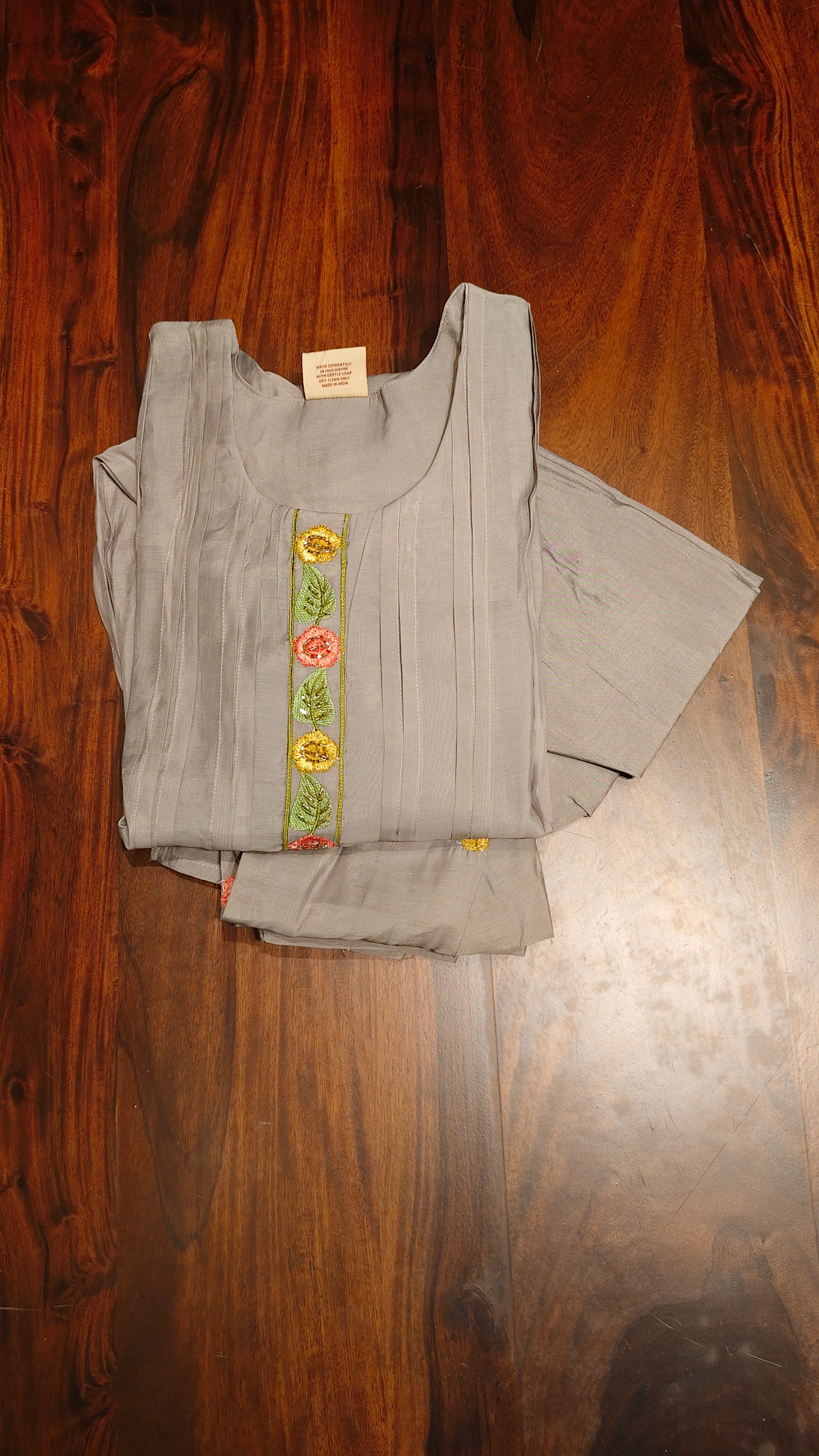 Readymade churidar set