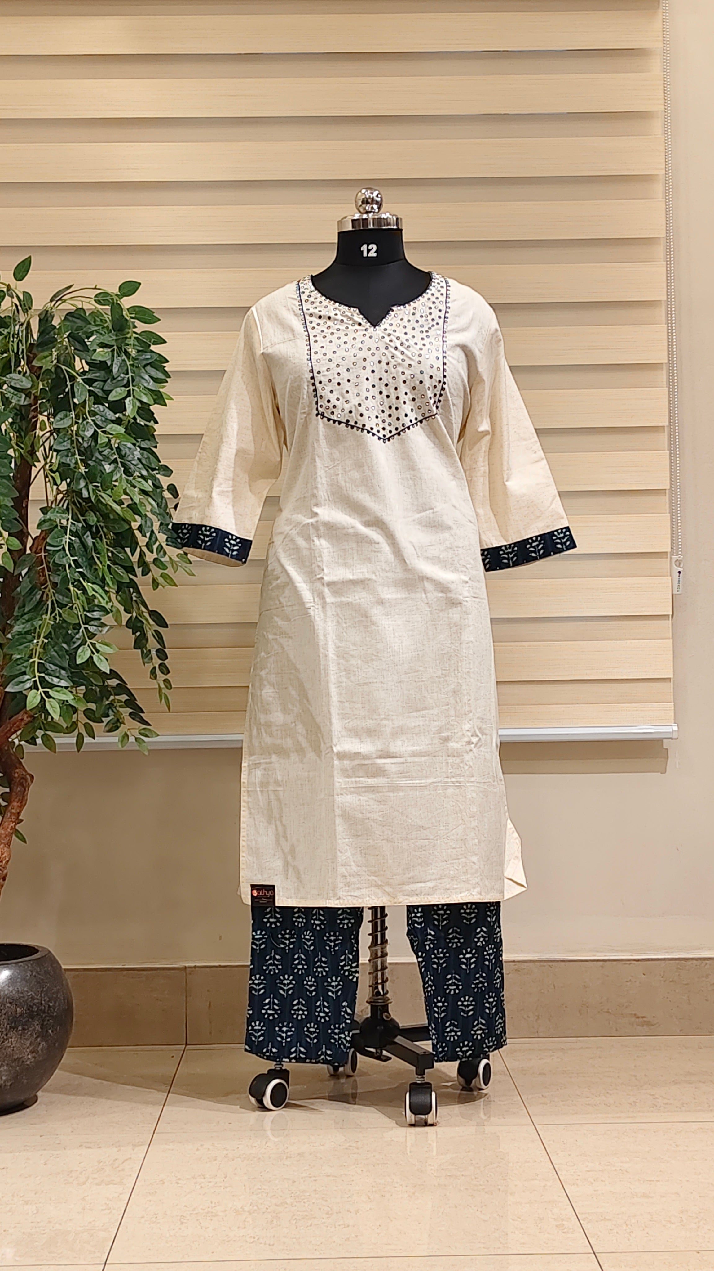 Readymade churidar set
